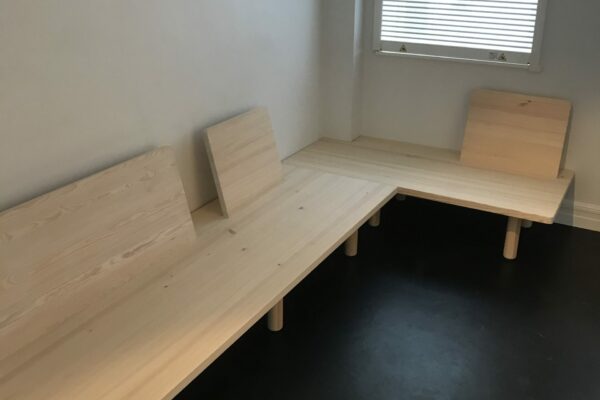 10 sofa bænk i træ