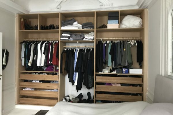 2 Åben garderobe uden låget